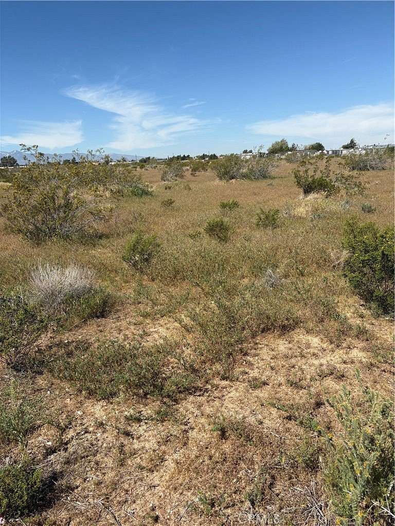 0.28 Acres of Commercial Land for Sale in Hesperia, California