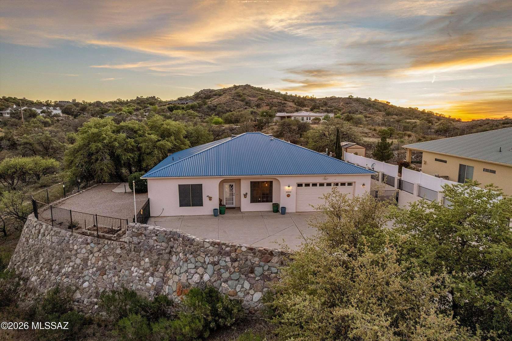 1.82 Acres of Land with Home for Sale in Oracle, Arizona