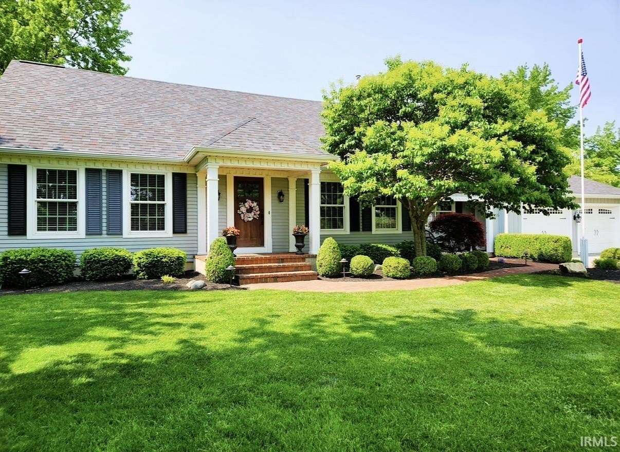 5 Acres of Land with Home for Sale in Roanoke, Indiana