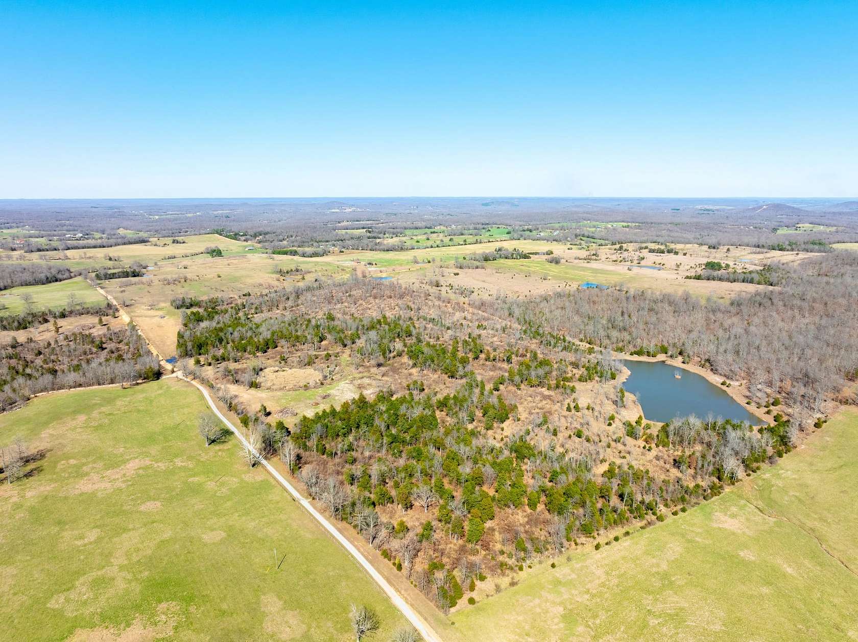 80 Acres of Land for Sale in Viola, Arkansas