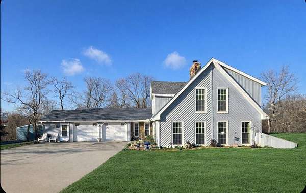 4.25 Acres of Land with Home for Sale in Rayville, Missouri