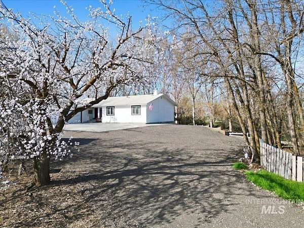 2 Acres of Land with Home for Sale in Fruitland, Idaho
