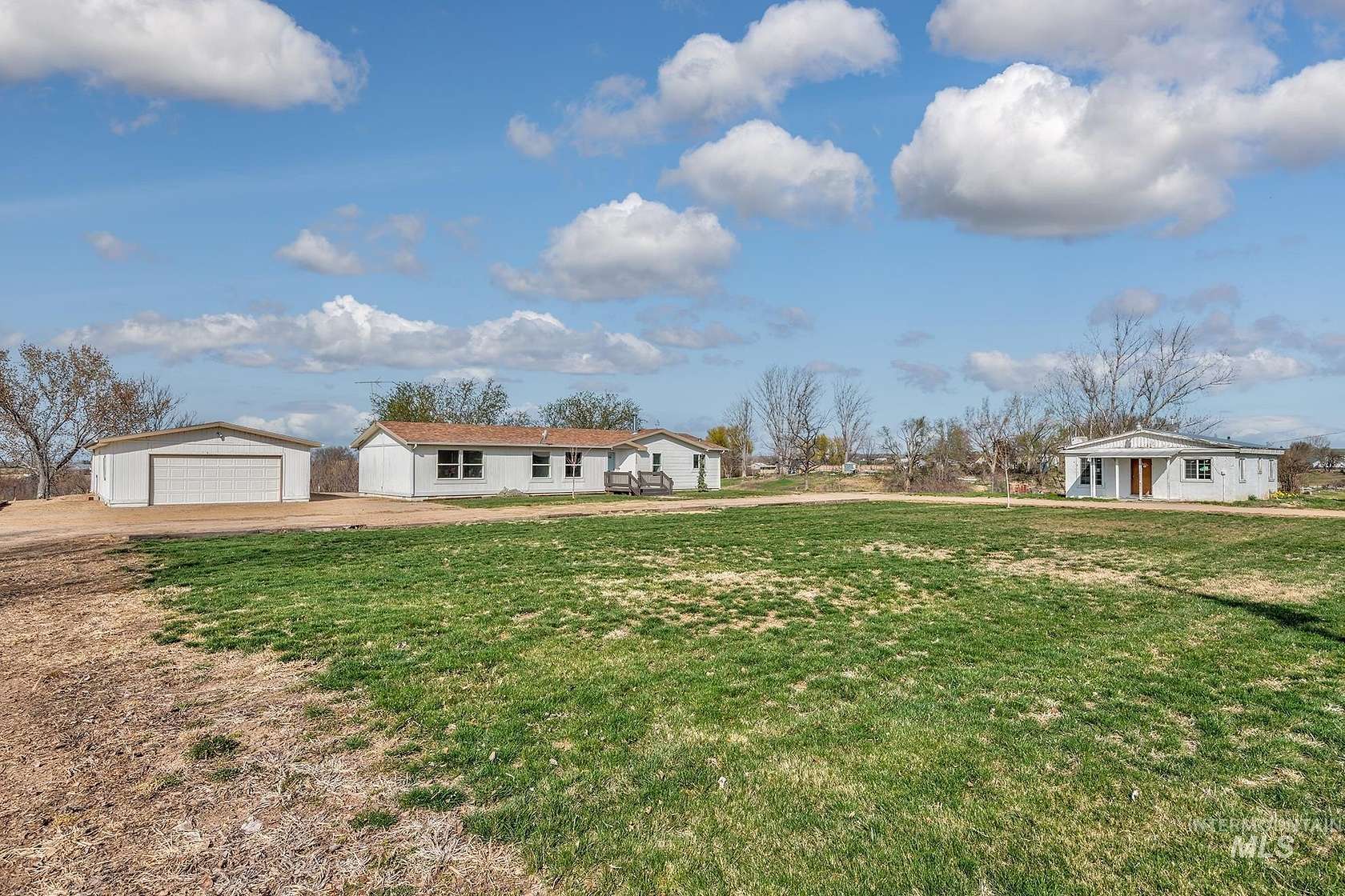 1.75 Acres of Land with Home for Sale in Parma, Idaho