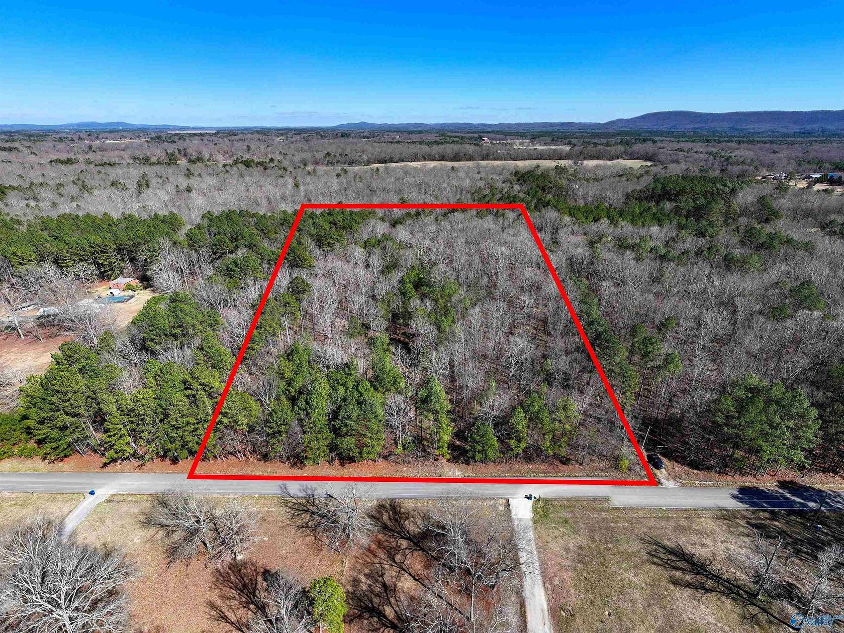 5 Acres of Land for Sale in Rainbow City, Alabama