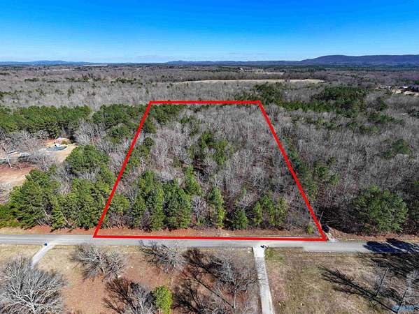 5 Acres of Land for Sale in Rainbow City, Alabama