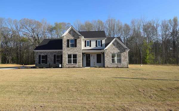 1.5 Acres of Land with Home for Sale in Byhalia, Mississippi