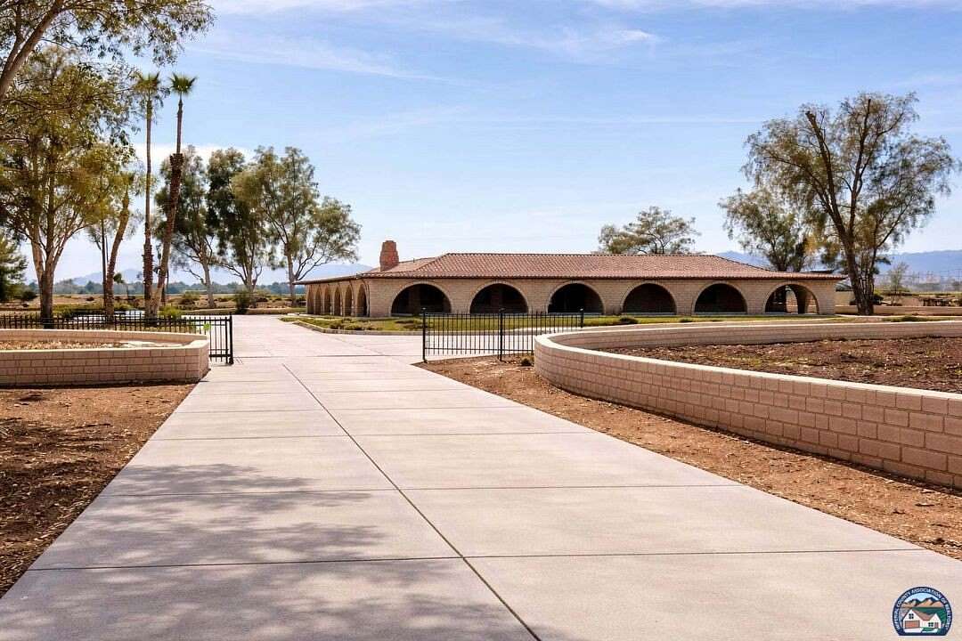 12.8 Acres of Land with Home for Sale in El Centro, California