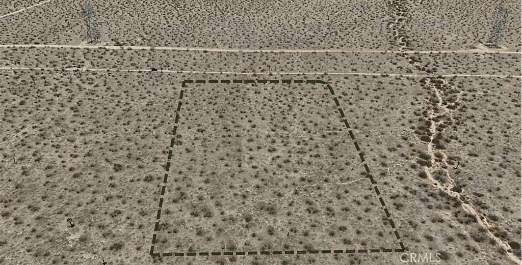 5 Acres of Residential Land for Sale in Phelan, California