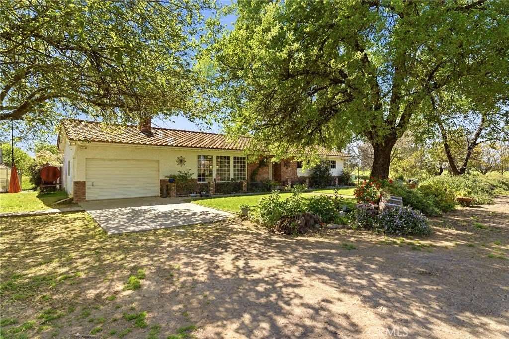 10 Acres of Land with Home for Sale in Corning, California