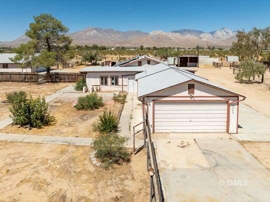 2.5 Acres of Land with Home for Sale in Inyokern, California