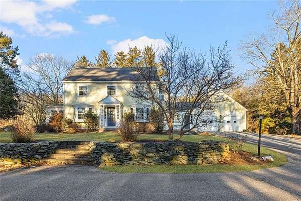 16.5 Acres of Land with Home for Sale in Lincoln, Rhode Island