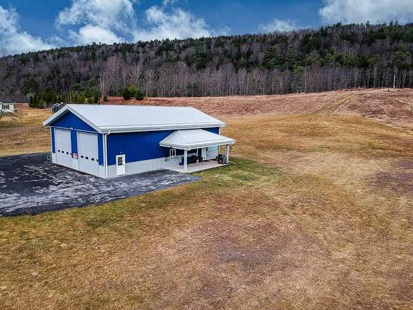6 Acres of Land with Home for Sale in Gilboa, New York