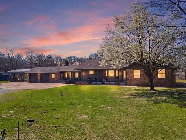 4.46 Acres of Land with Home for Sale in Coweta, Oklahoma