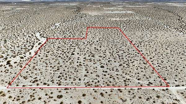 12 Acres of Recreational & Residential Land for Sale in Phelan, California