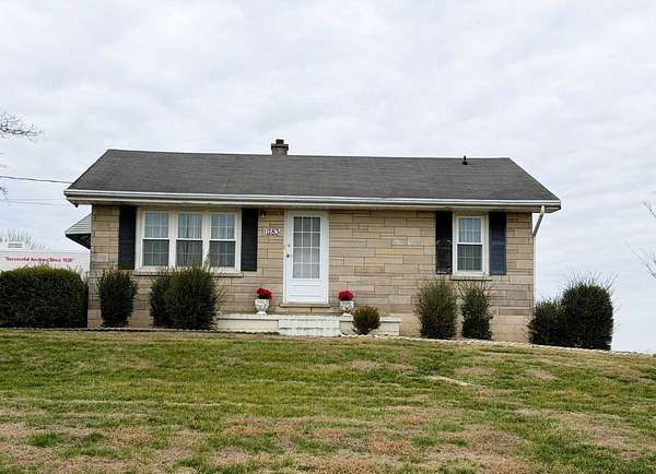 1.7 Acres of Land with Home for Auction in Campbellsville, Kentucky