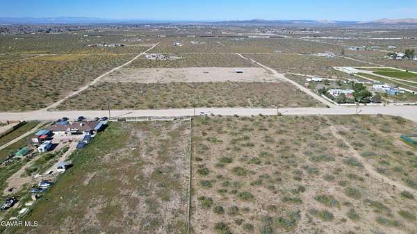 5 Acres of Residential Land for Sale in Littlerock, California