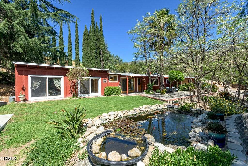 3 Acres of Land with Home for Sale in Sunland, California