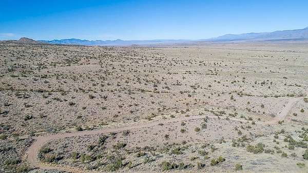 40 Acres of Recreational & Residential Land for Sale in Hackberry, Arizona