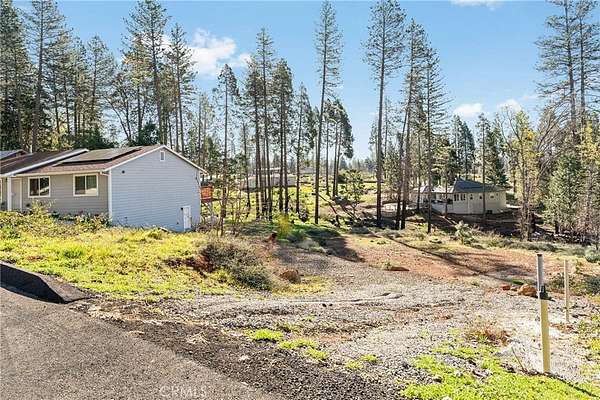 0.37 Acres of Residential Land for Sale in Magalia, California