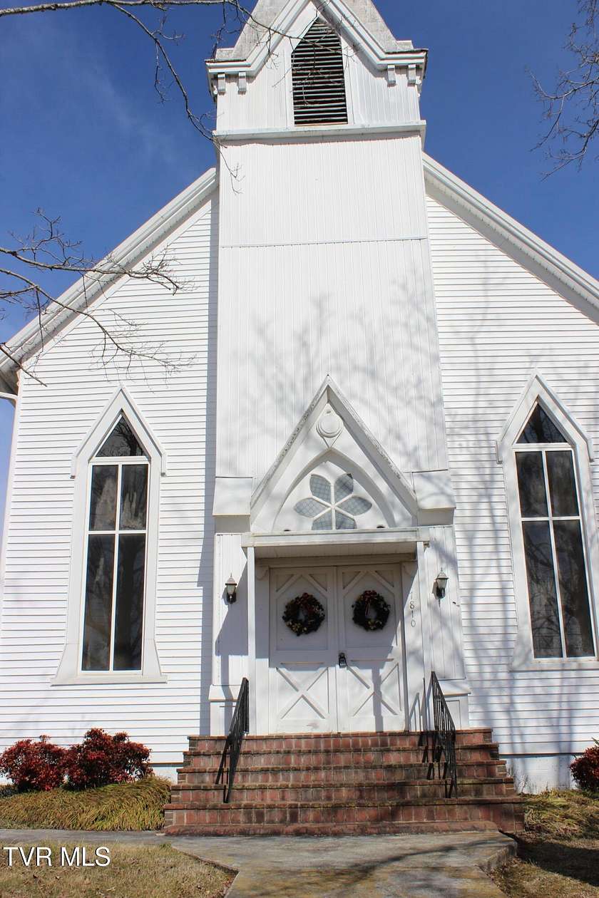 1.8 Acres of Improved Commercial Land for Sale in Greeneville, Tennessee