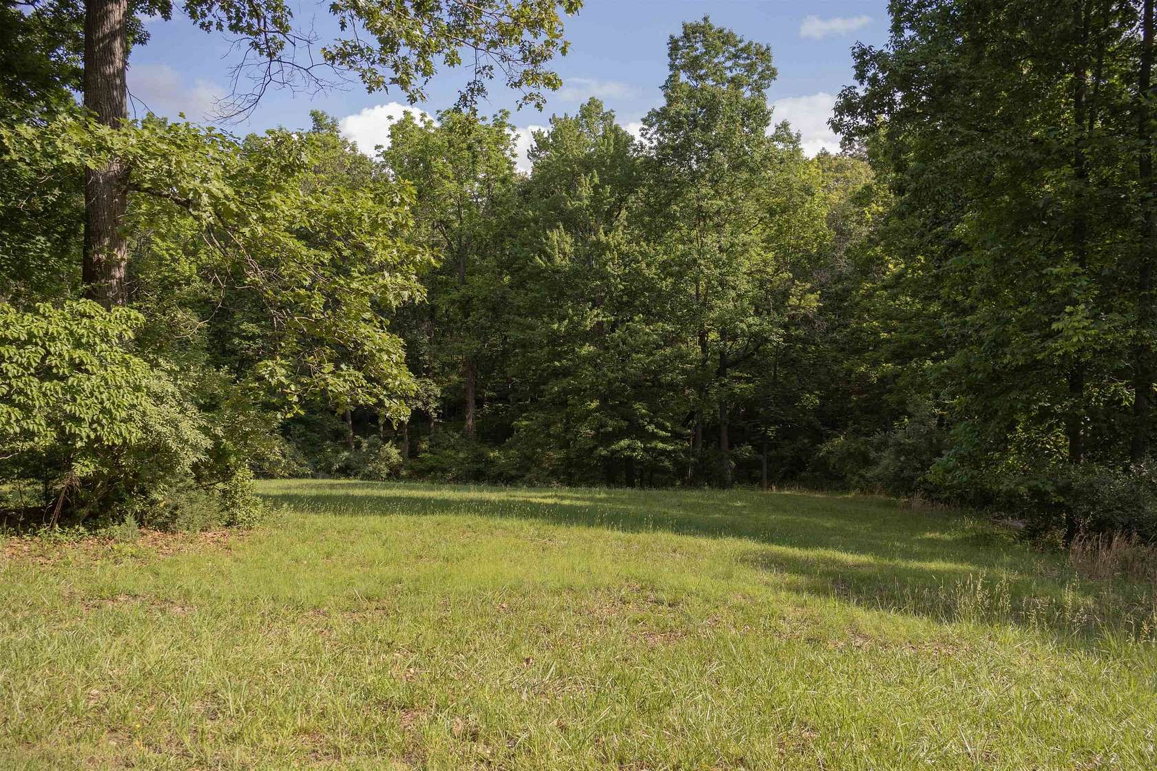 2 Acres of Residential Land for Sale in Staunton, Virginia
