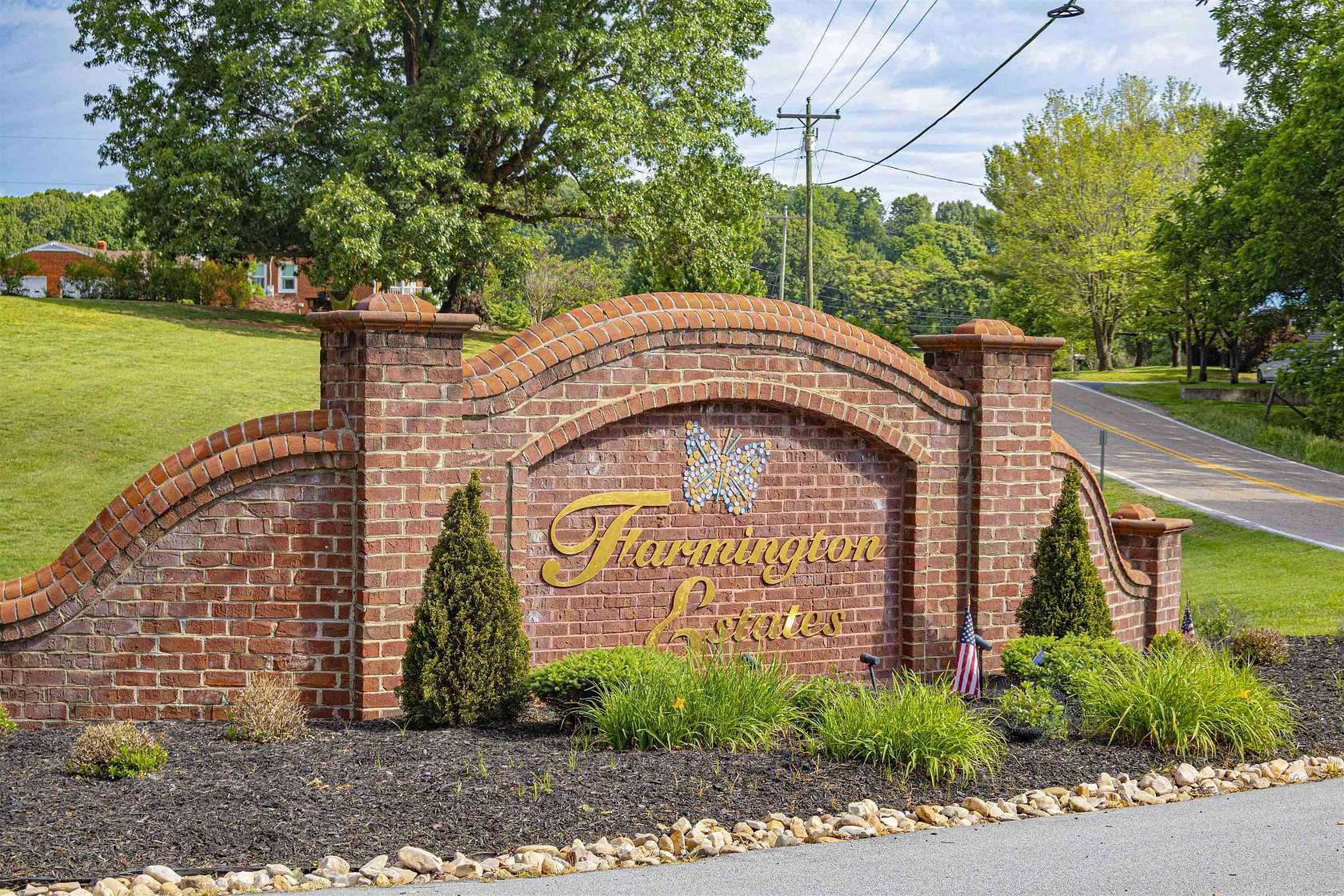 2 Acres of Residential Land for Sale in Staunton, Virginia