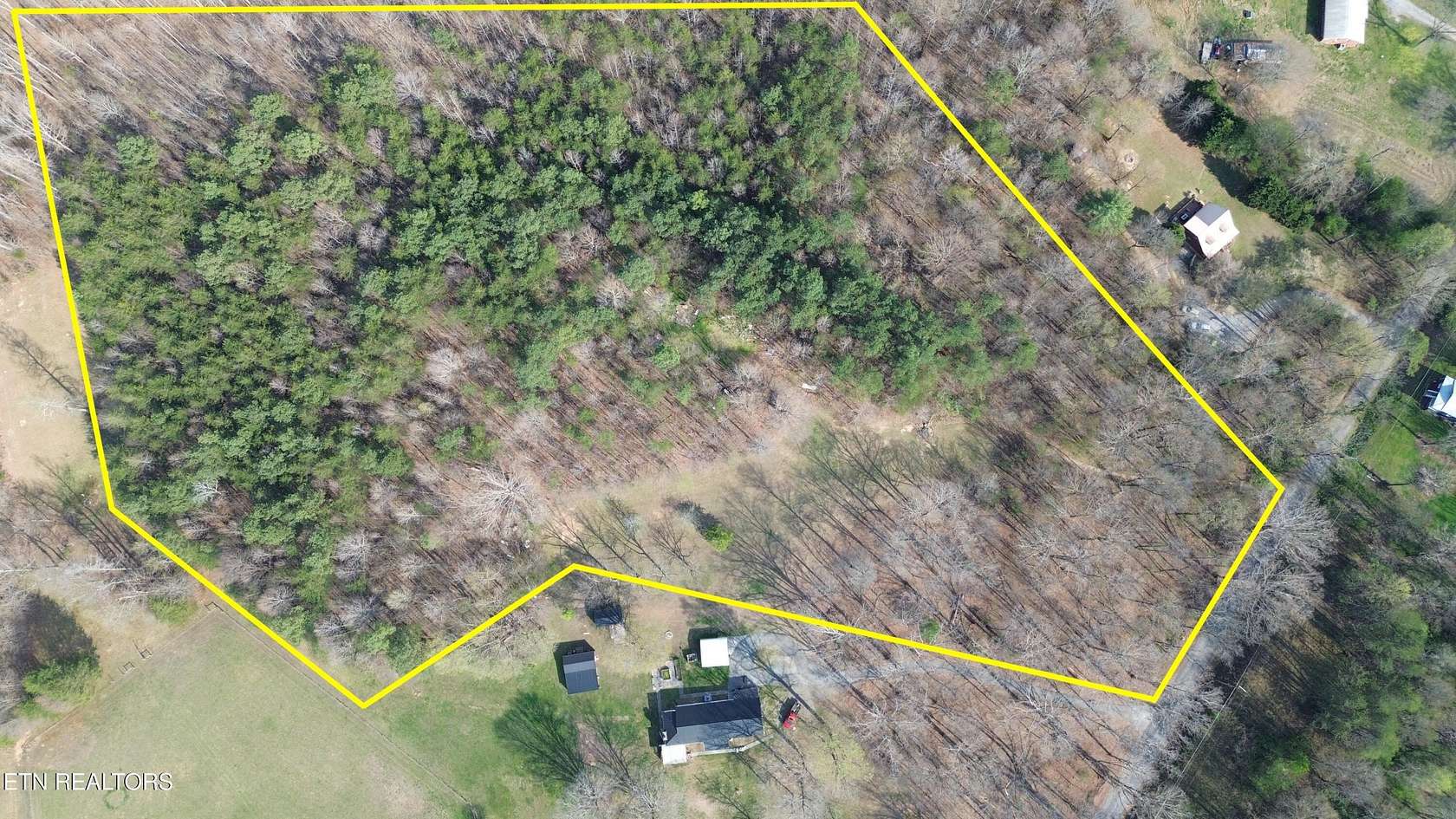 10.1 Acres of Land for Sale in Delano, Tennessee
