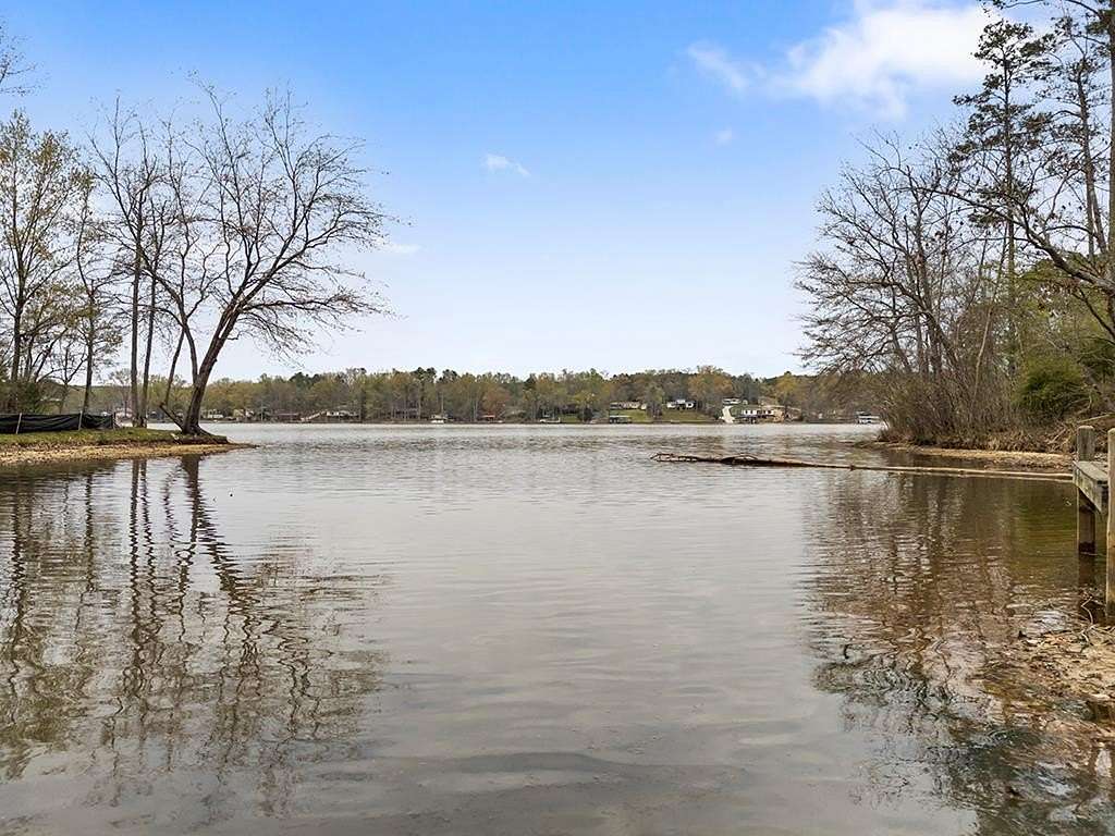 1 Acre of Residential Land for Sale in Hodges, South Carolina