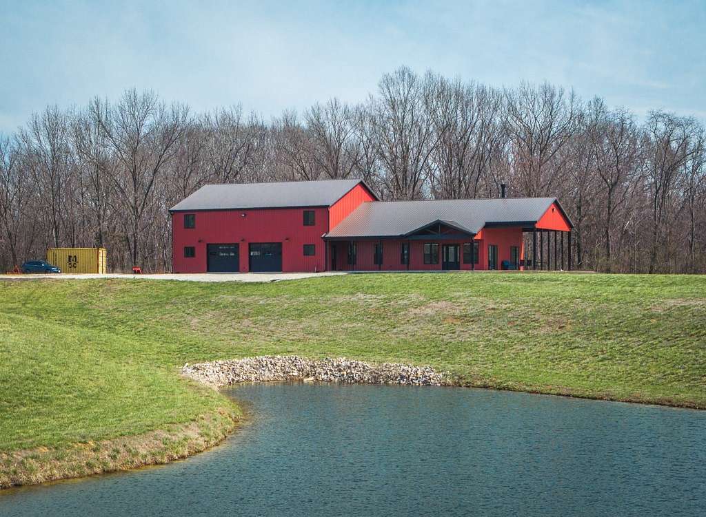 23.5 Acres of Recreational Land for Sale in Brighton, Illinois