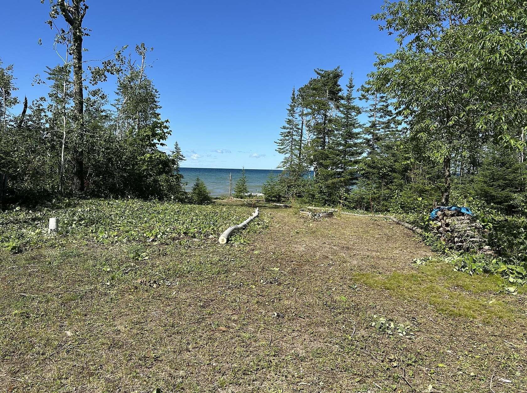 1 Acre of Residential Land for Sale in Cheboygan, Michigan