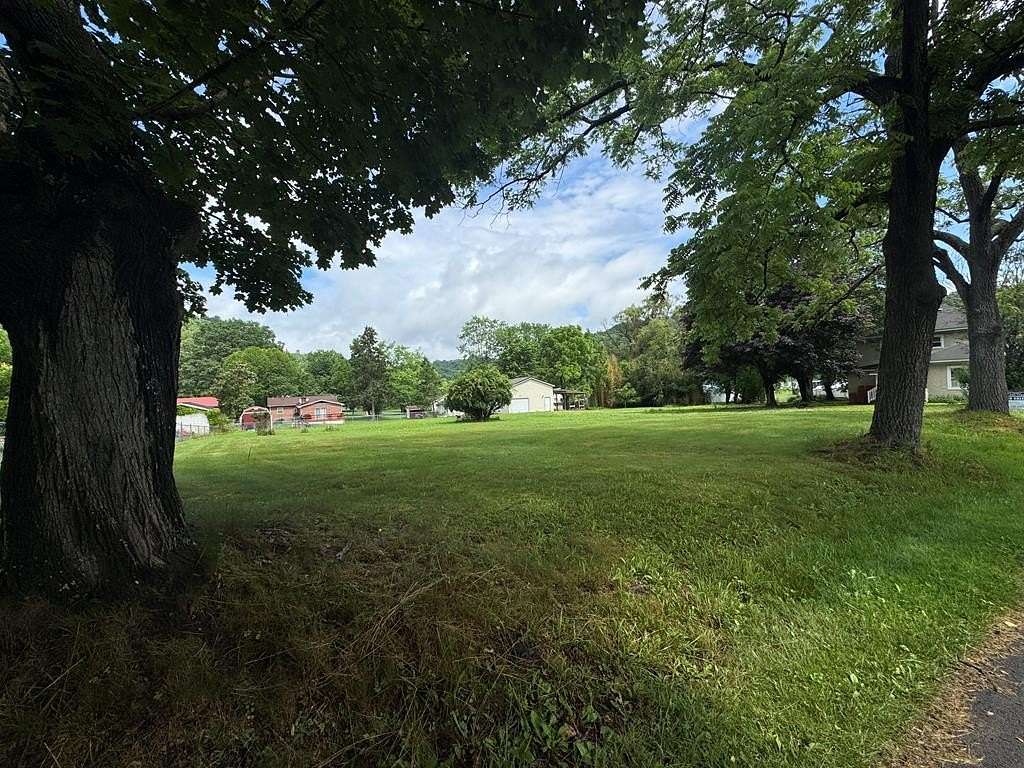 0.4 Acres of Residential Land for Sale in Beaver, West Virginia