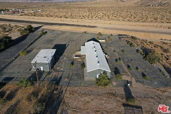 4 Acres of Improved Residential Land for Sale in Joshua Tree, California