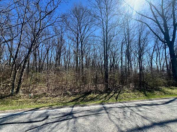 3.77 Acres of Residential Land for Sale in Stoutsville, Ohio