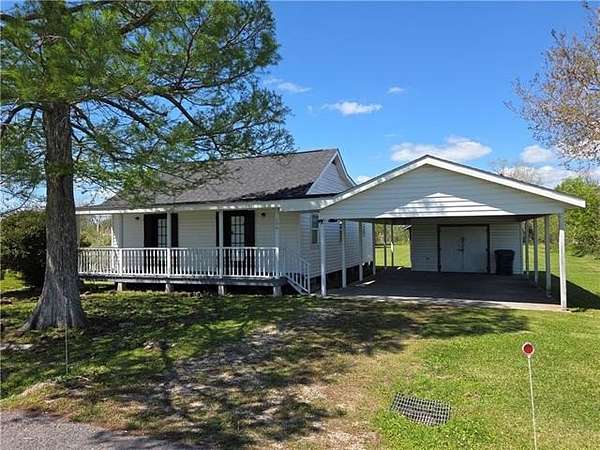 4 Acres of Land with Home for Sale in Raceland, Louisiana