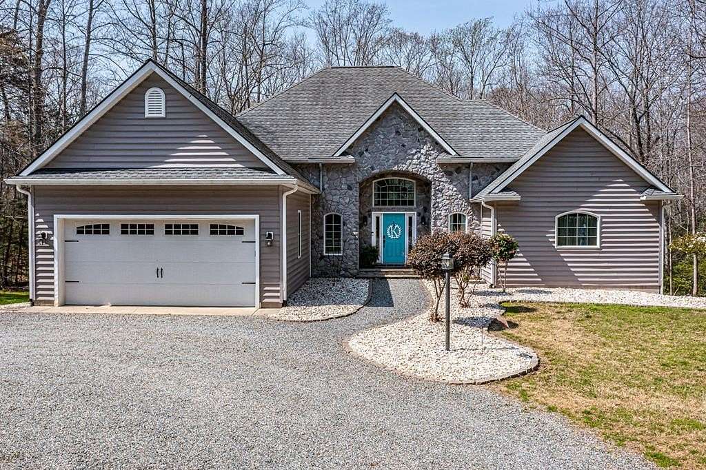 2.26 Acres of Land with Home for Sale in Weems, Virginia