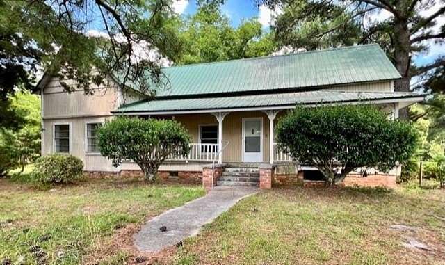 4.45 Acres of Land with Home for Sale in Baxley, Georgia