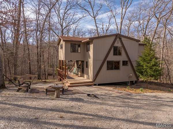 3.2 Acres of Land with Home for Sale in Innsbrook, Missouri