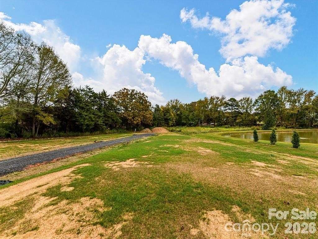 1.29 Acres of Residential Land for Sale in Oakboro, North Carolina
