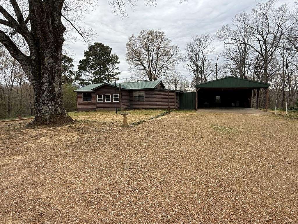 2.84 Acres of Land with Home for Sale in Wynne, Arkansas