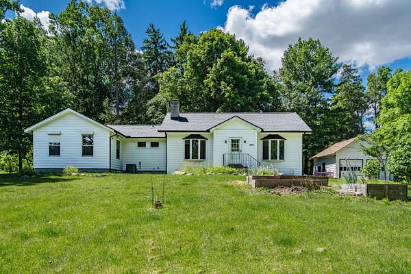2.28 Acres of Land with Home for Sale in Ann Arbor, Michigan