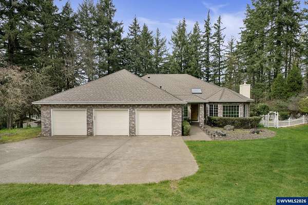 1.86 Acres of Land with Home for Sale in Albany, Oregon