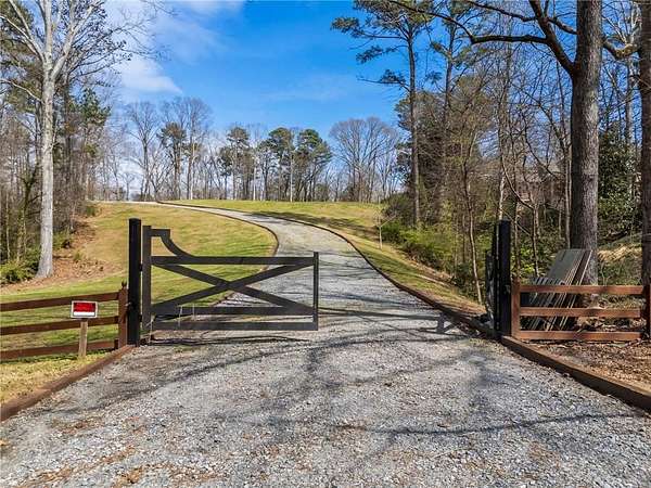 4.53 Acres of Residential Land for Sale in Atlanta, Georgia