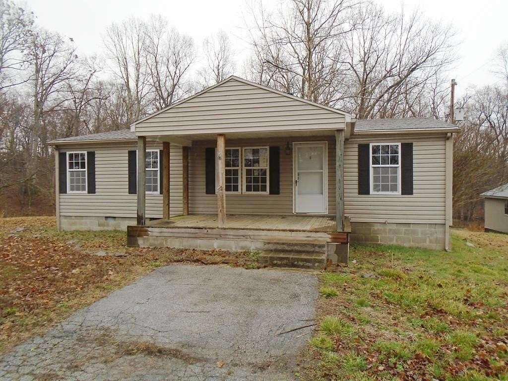 1.87 Acres of Land with Home for Sale in Princeton, Kentucky