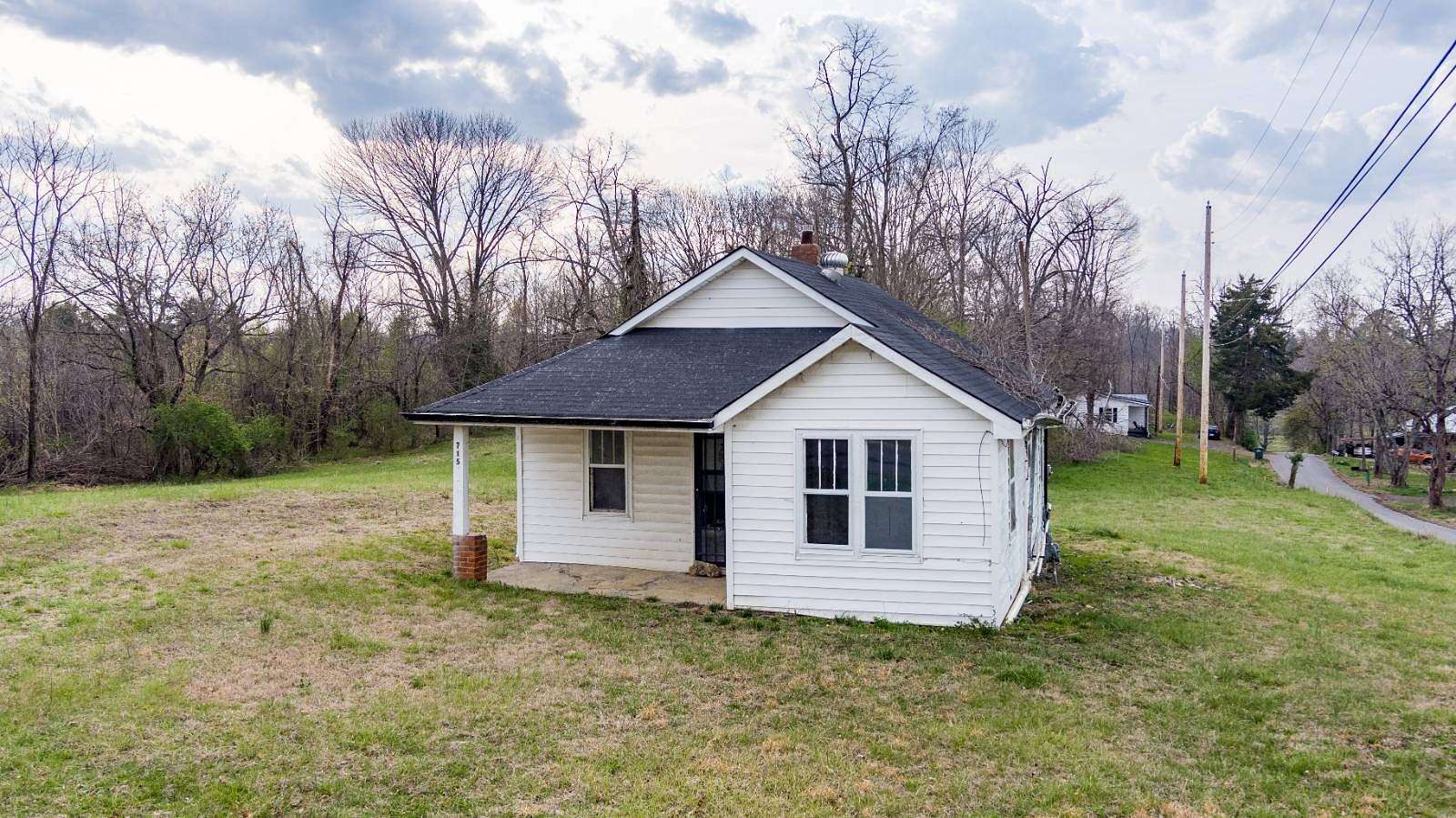 0.42 Acres of Land for Sale in Tompkinsville, Kentucky