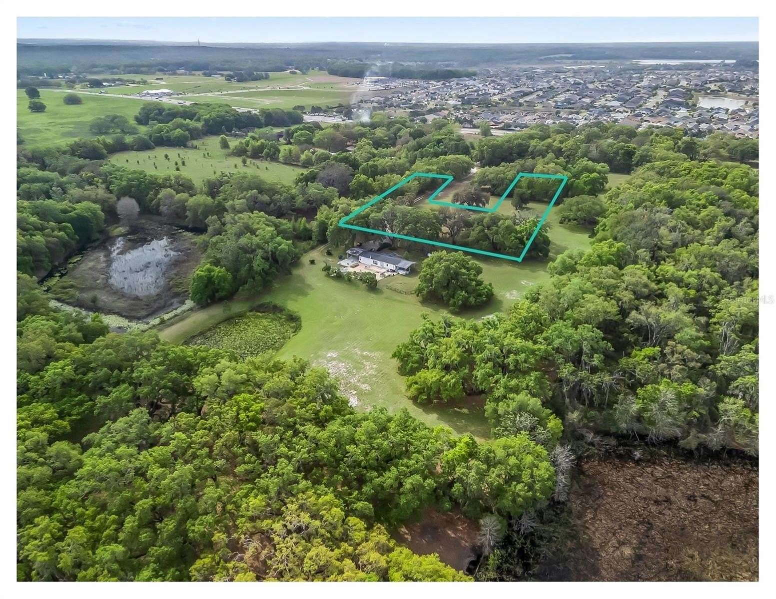 4 Acres of Improved Mixed-Use Land for Sale in Fruitland Park, Florida