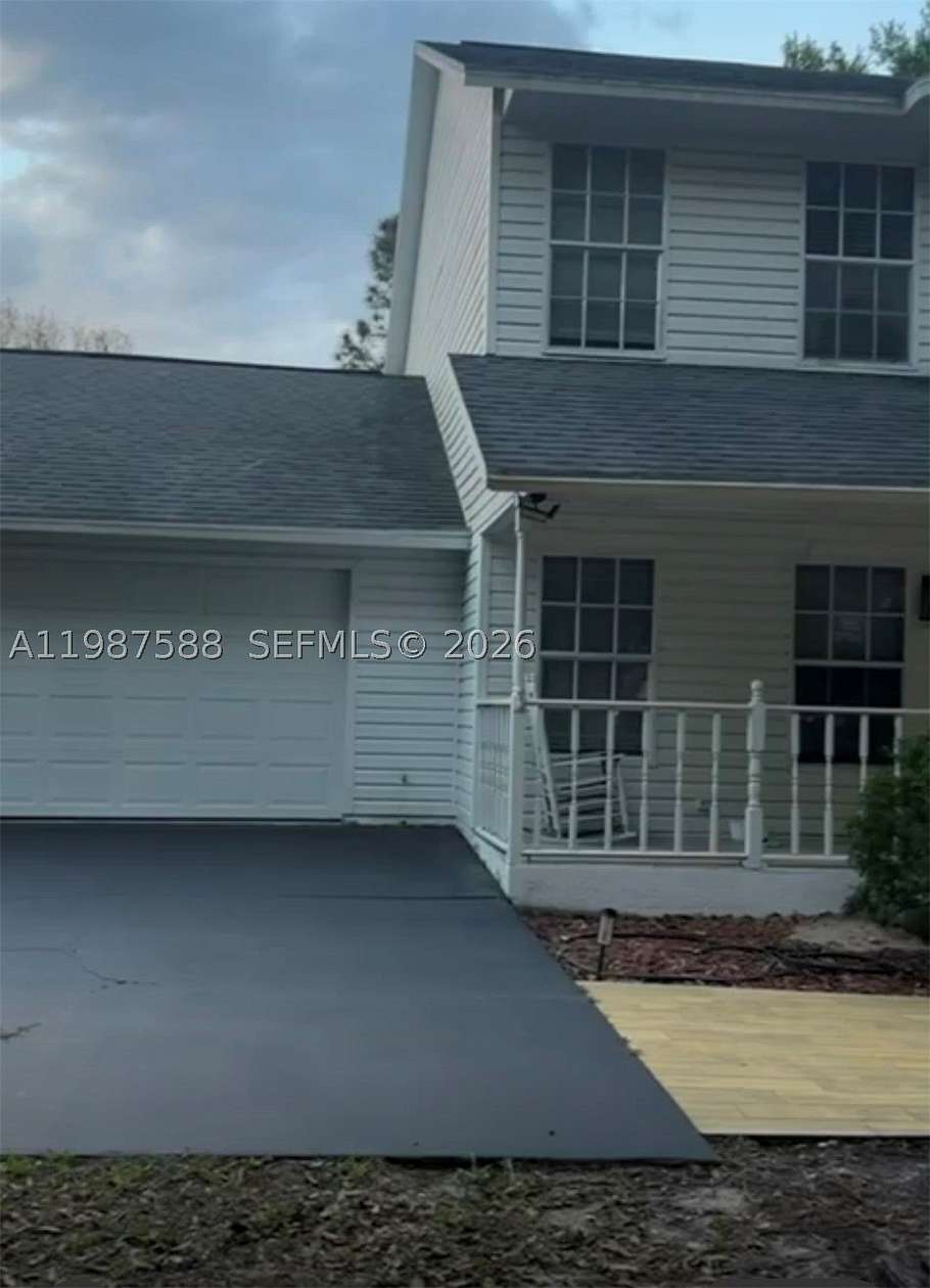 1.73 Acres of Land with Home for Sale in Lake Placid, Florida