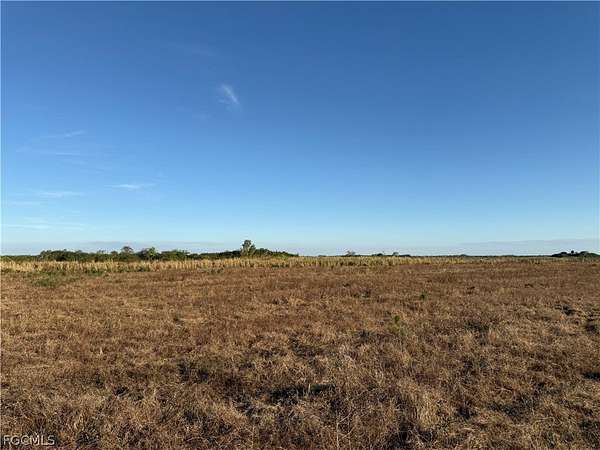 173 Acres of Agricultural Land for Lease in LaBelle, Florida