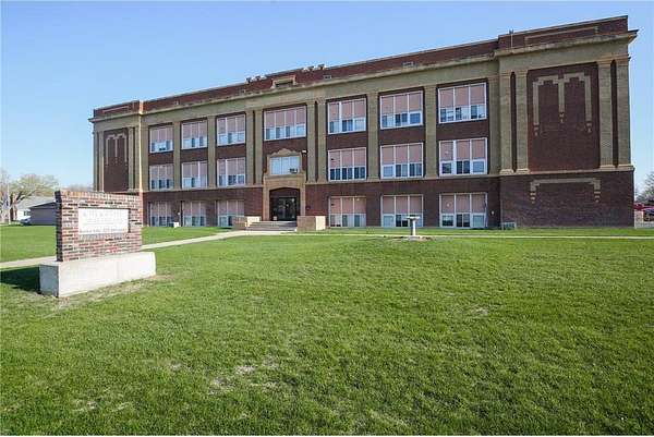 2.22 Acres of Mixed-Use Land for Sale in Luverne, Minnesota