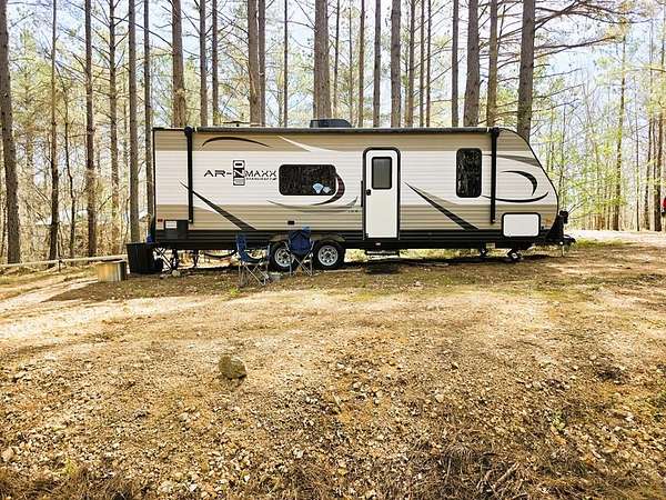 5.6 Acres of Residential Land for Sale in Holladay, Tennessee