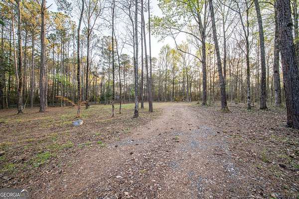 2.7 Acres of Residential Land for Sale in Hamilton, Georgia